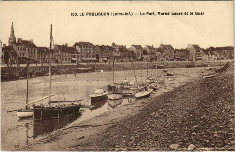 Carte postale ancienne Le Pouliguen Le Port Marée basse et le Qual au Pouliguen