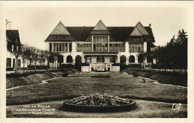 Carte postale ancienne La Baule La Nouvelle Poste