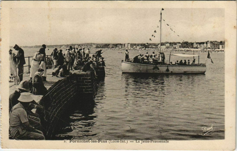 Carte postale ancienne Pornichet-les-Pins La Jetée Promenade à Pornichet