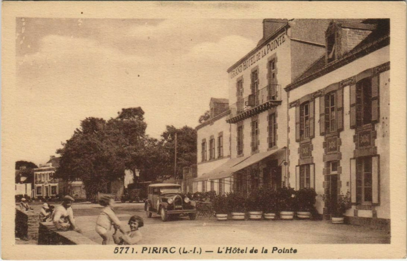 Carte postale ancienne Piriac L'Hotel de la Pointe