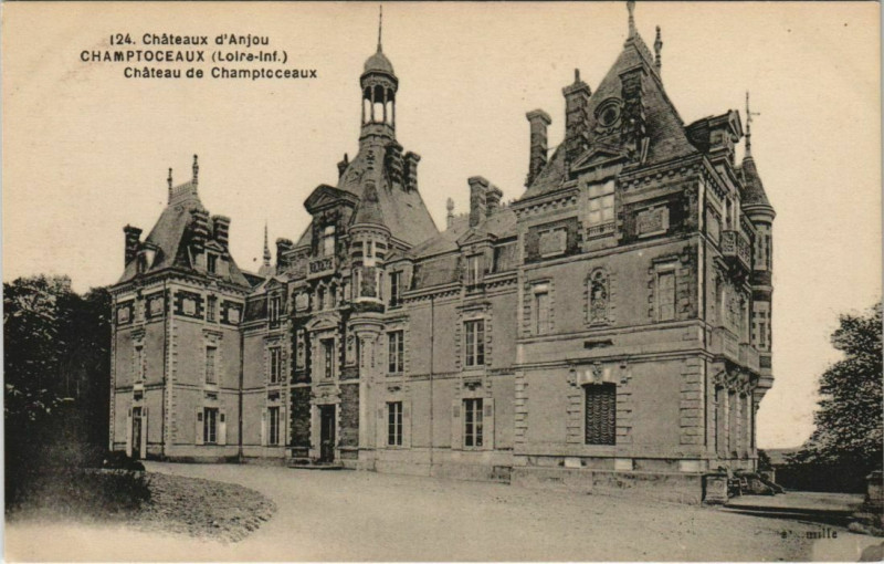 Carte postale ancienne Chateaux d'Anjou Champtoceaux Chateau de Champtoceaux