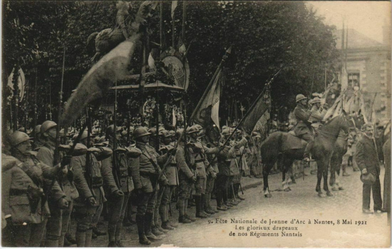 Carte postale ancienne Fete Nationale de Jeanne d'Arc a Nantes 8 Mai à Nantes
