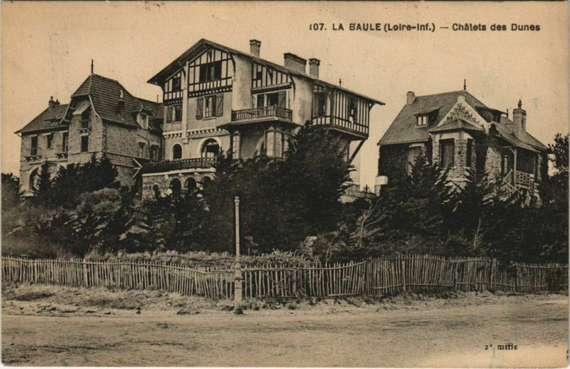 Carte postale ancienne La Baule Chatlet des Dunes