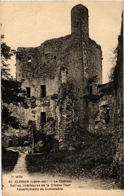 Carte postale ancienne Clisson Le Chateau - Ruines Intérieures de la Grosse Tour à Clisson