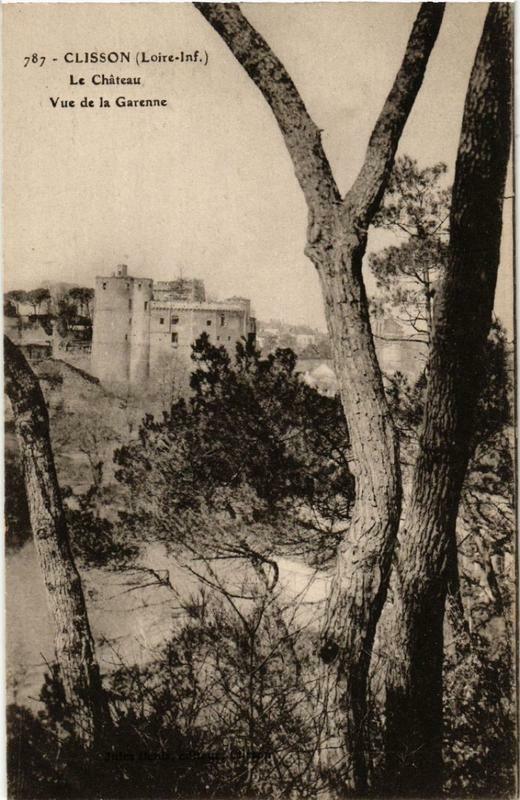 Carte postale ancienne Clisson Le Chateau - Vue de la Garenne à Clisson