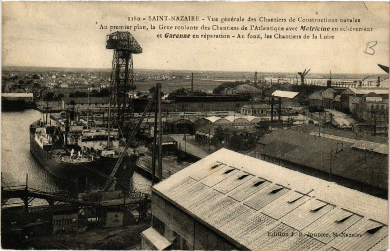 Carte postale ancienne Saint-Nazaire - Vue generale des Chantiers de Construction navales à Saint-Nazaire