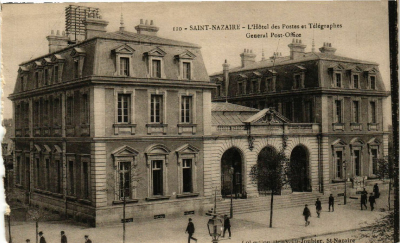 Carte postale ancienne Saint-Nazaire - L'Hotel des Postes et Telegraphes -General Post-.. à Saint-Nazaire