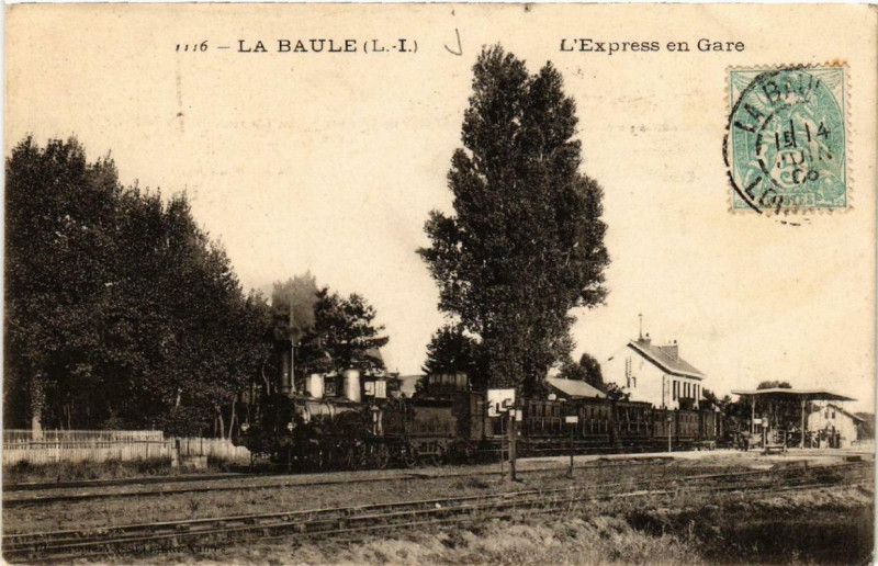 Carte postale ancienne La Baule L'Express en Gare
