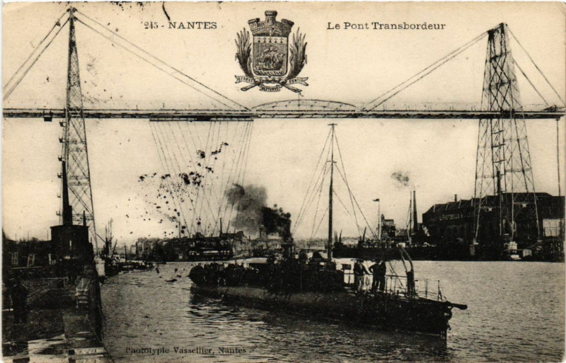 Carte postale ancienne Nantes - Le Pont Transbordeur à Nantes