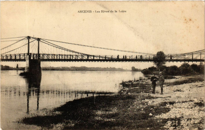 Carte postale ancienne Ancenis - Les Rives de la Loire