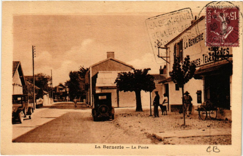 Carte postale ancienne La Bernerie - La Poste