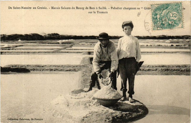 Carte postale ancienne De Saint-Nazaire-au-Croisic -Marais Salante du Bourg de Batz a ... à Saint-Nazaire