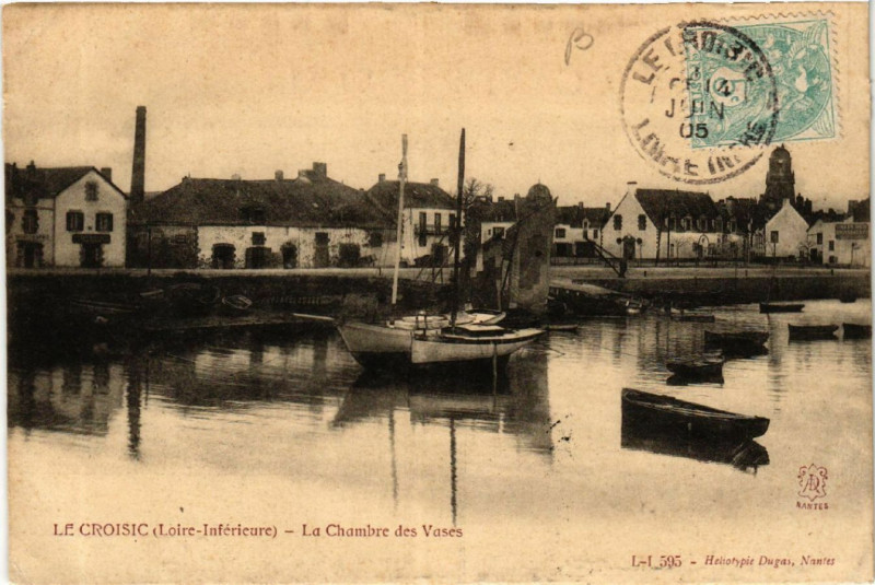 Carte postale ancienne Le Croisic (Loire-Inferieure) - La Chambre des Vases au Croisic