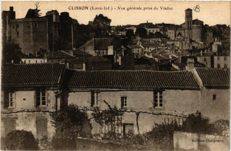Carte postale ancienne Clisson (Loire-Inf.) - Vue generale prise du Viaduc à Clisson