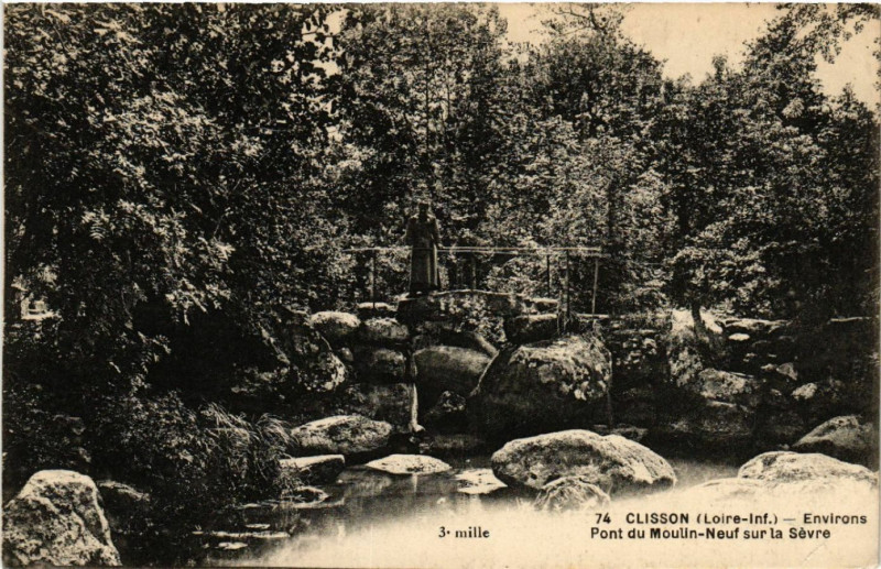 Carte postale ancienne Clisson (L.-Inf.) - Environs - Pont du Moulin-Neuf sur la Sevre à Clisson