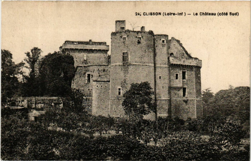 Carte postale ancienne Cisson (Loire-Inf.) -Le Chateau (cote Sud)