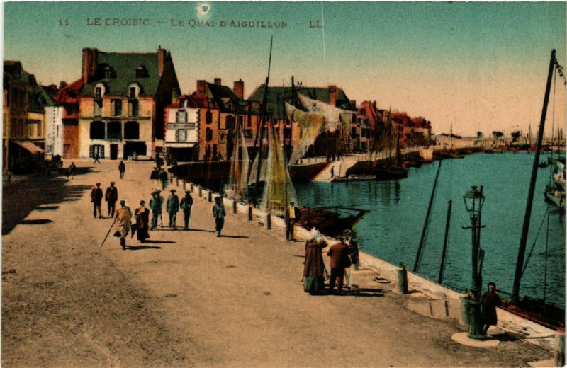 Carte postale ancienne Le Croisic (Loire-Inf.) - Le Quai d'Aiguillon au Croisic