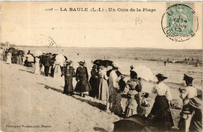 Carte postale ancienne La Baule (L.-I.) - Un Coin de la Plage