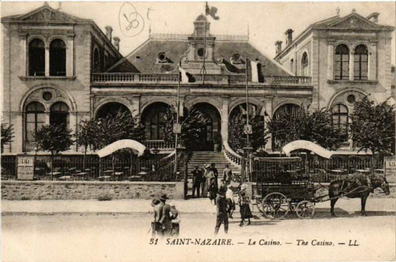 Carte postale ancienne Saint-Nazaire - Le Casino - The Casino à Saint-Nazaire