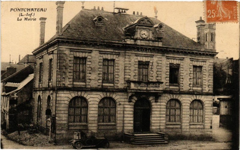 Carte postale ancienne Pontchateau (L.-Inf.) - La Mairie à Pontchâteau