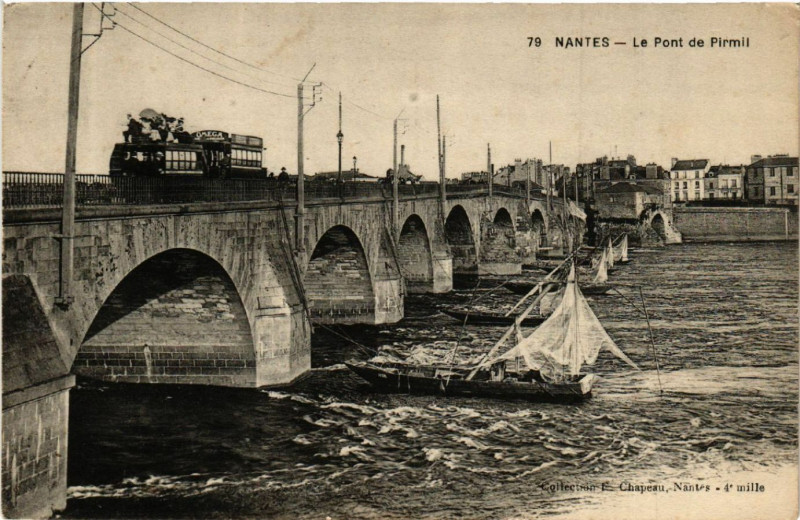Carte postale ancienne Nantes - Le Pont de Pirmil à Nantes