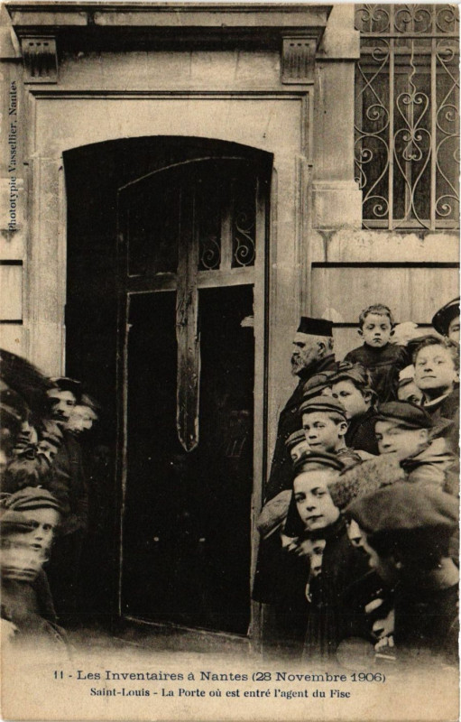 Carte postale ancienne Les Inventaires a Nantes (28 Novembre 1906) - Saint-Louis - La Porte à Nantes