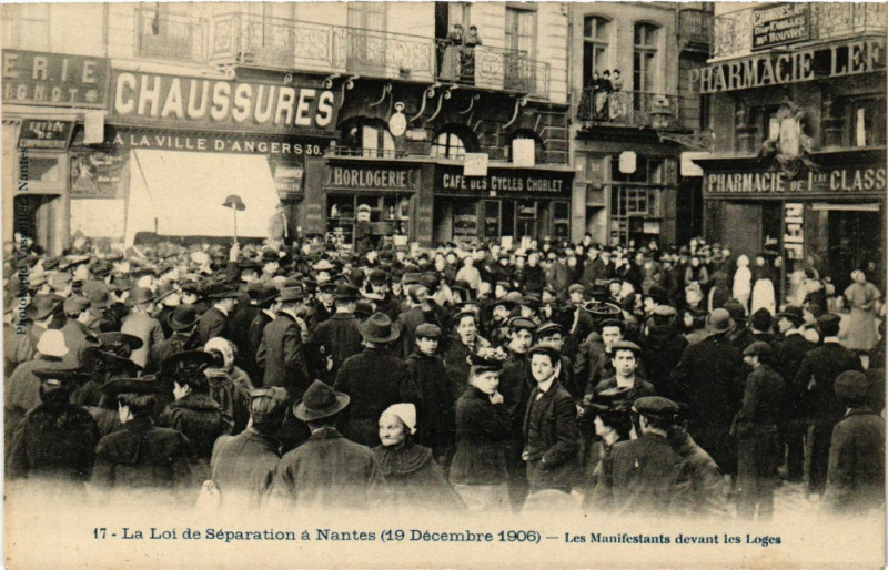 Carte postale ancienne La Loi de Separation a Nantes (19 Dec. 1906) - Les Manifestants à Nantes