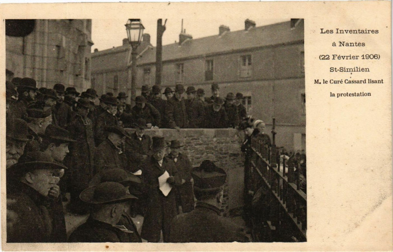 Carte postale ancienne Les Inventaires a Nantes (22 Fevrier 1906) Saint-Similien M. le Cure à Nantes