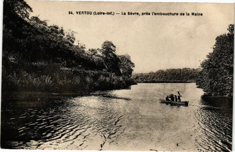 Carte postale ancienne Vertou - La Sevre Pres l'embouchure de la Maine à Vertou