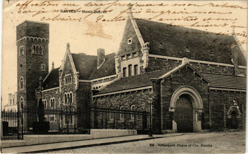 Carte postale ancienne Nantes - Musée Dobrée à Nantes
