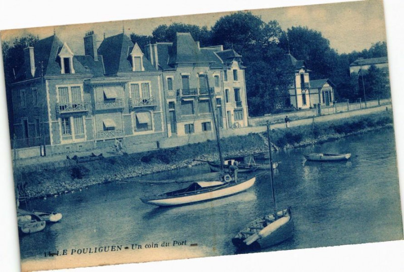 Carte postale ancienne Le Pouliguen - Un coin du Port au Pouliguen