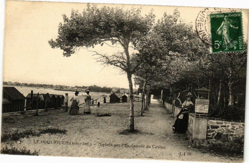 Carte postale ancienne Le Pouliguen - Arrivée par l'Esplanade du Casino au Pouliguen