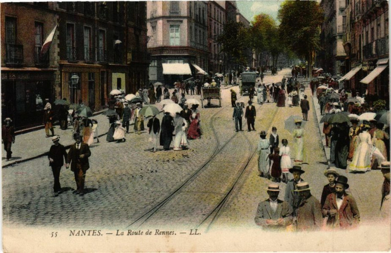 Carte postale ancienne Nantes - La Route de Rennes à Nantes
