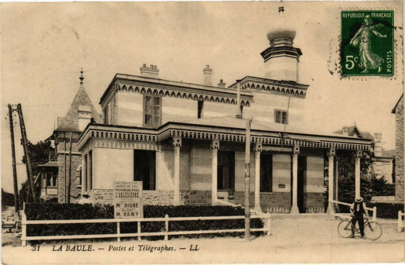 Carte postale ancienne La Baule - Postes et Telegraphes