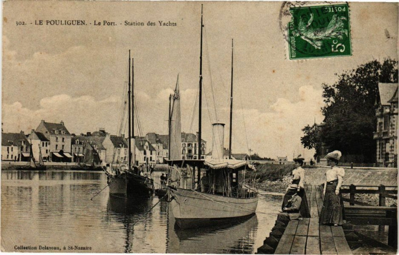 Carte postale ancienne Le Pouliguen - Le Port - Station des Yachts au Pouliguen
