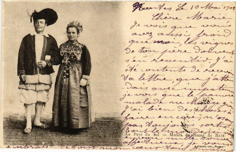Carte postale ancienne Au Pays du Sel - Maries du Bourg-de-Batz