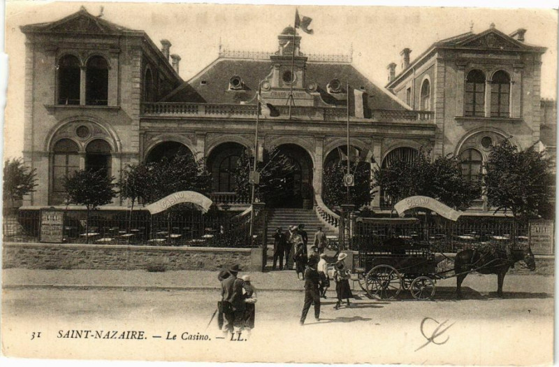Carte postale ancienne Saint-Nazaire - Le Casino à Saint-Nazaire