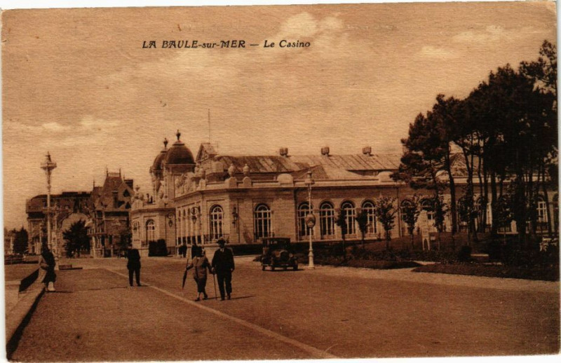 Carte postale ancienne La Baule-sur-Mer - Le Casino