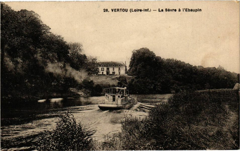 Carte postale ancienne Vertou - La Sevre a l'Ebapuin à Vertou