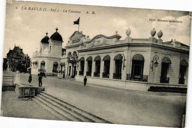 Carte postale ancienne La Baule - Le Casino