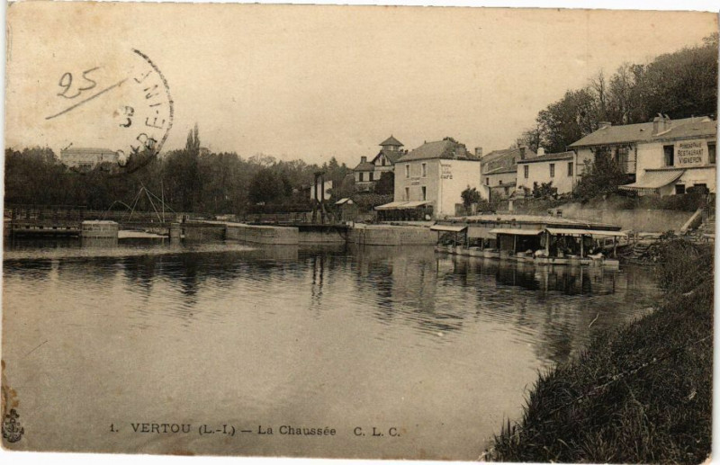 Carte postale ancienne Vertou - La Chausée à Vertou