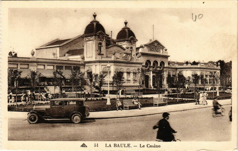 Carte postale ancienne La Baule - Le Casino