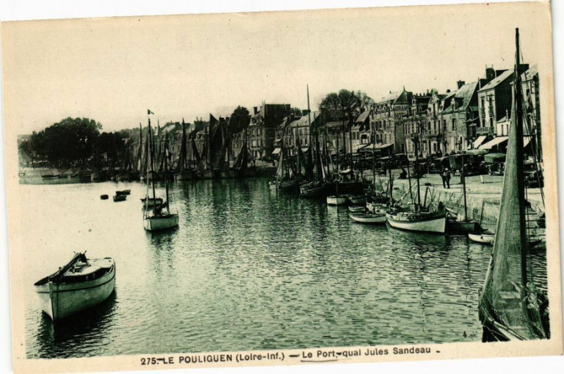 Carte postale ancienne Le Pouliguen - Le Port - quai Jules-Sandeau au Pouliguen