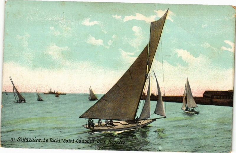 Carte postale ancienne Saint-Nazaire - Le Yacht Saint-Cadoc à Saint-Nazaire