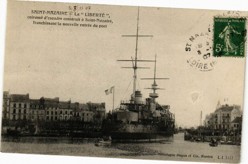 Carte postale ancienne Saint-Nazaire - La Liberte cuirosse d'escadre à Saint-Nazaire