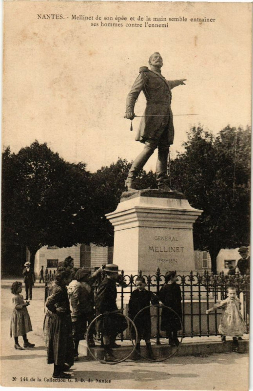 Carte postale ancienne Nantes - Meiliner de son epée et de la main semble entrainer à Nantes