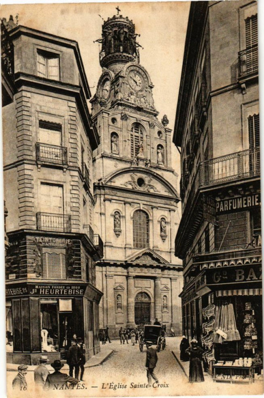 Carte postale ancienne Nantes - L'Eglise Sainte-Croix à Nantes