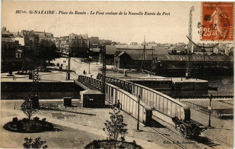 Carte postale ancienne Saint-Nazaire - Place du Bassin - Le Pont rouland de la Nouvelle à Saint-Nazaire