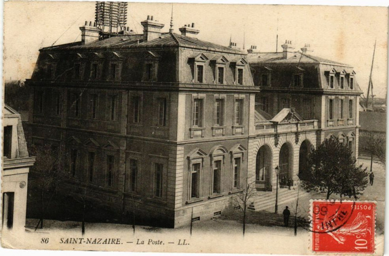 Carte postale ancienne Saint-Nazaire - La Poste à Saint-Nazaire