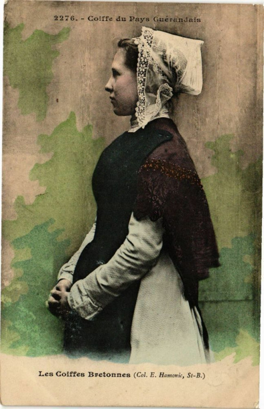Carte postale ancienne Coiffe du Pays Guerandais
